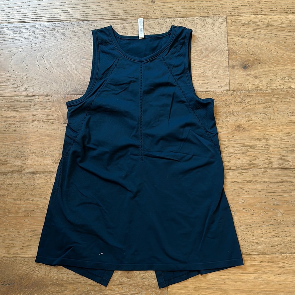 Athleta tank